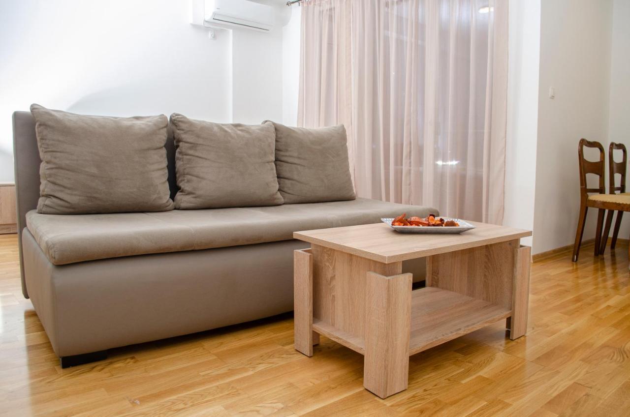 Villa Re3Ca Скопие Екстериор снимка